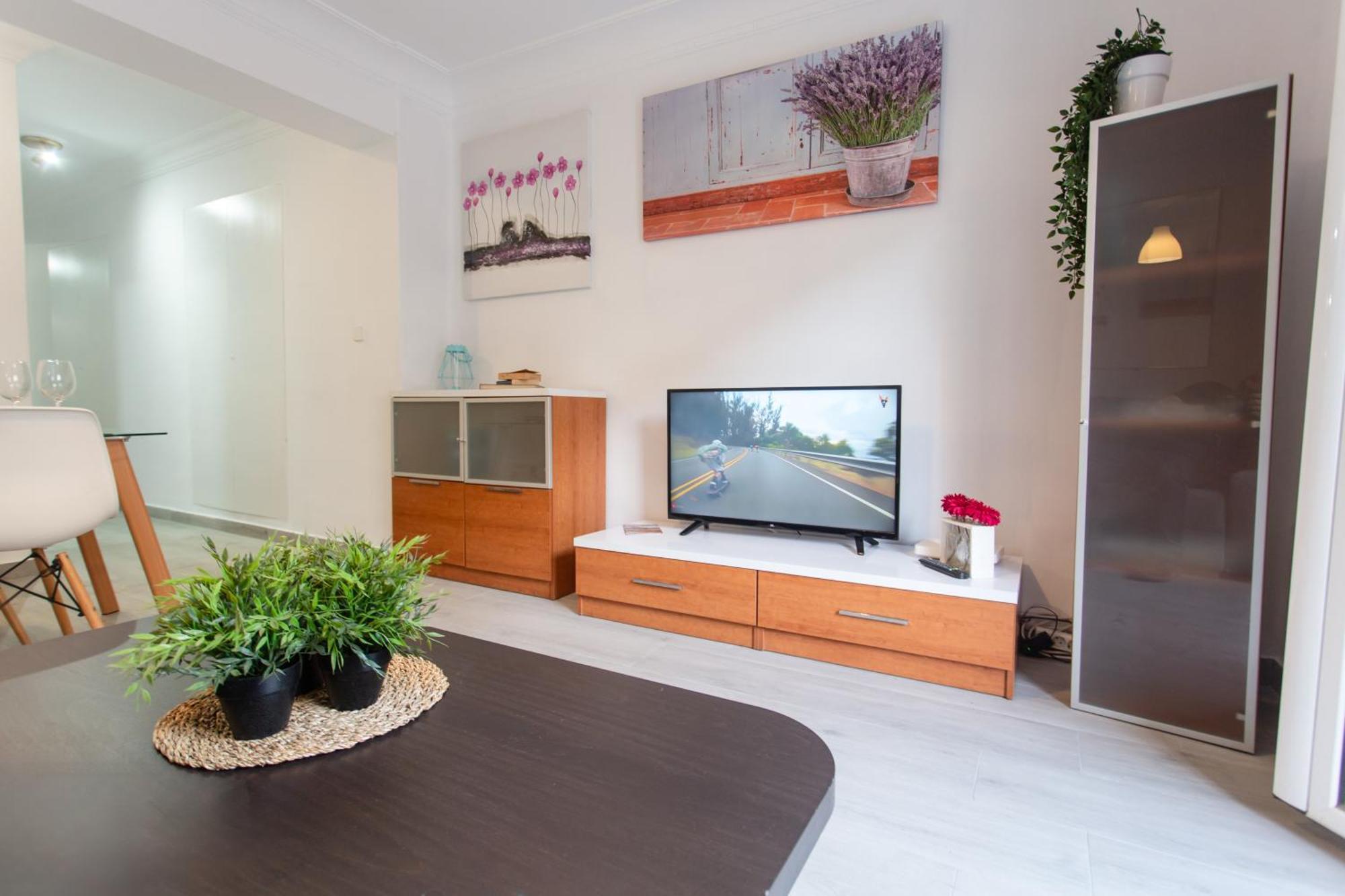 Vlc - Tranquilo Apartamento En Plaza Cisneros Valencia Eksteriør billede