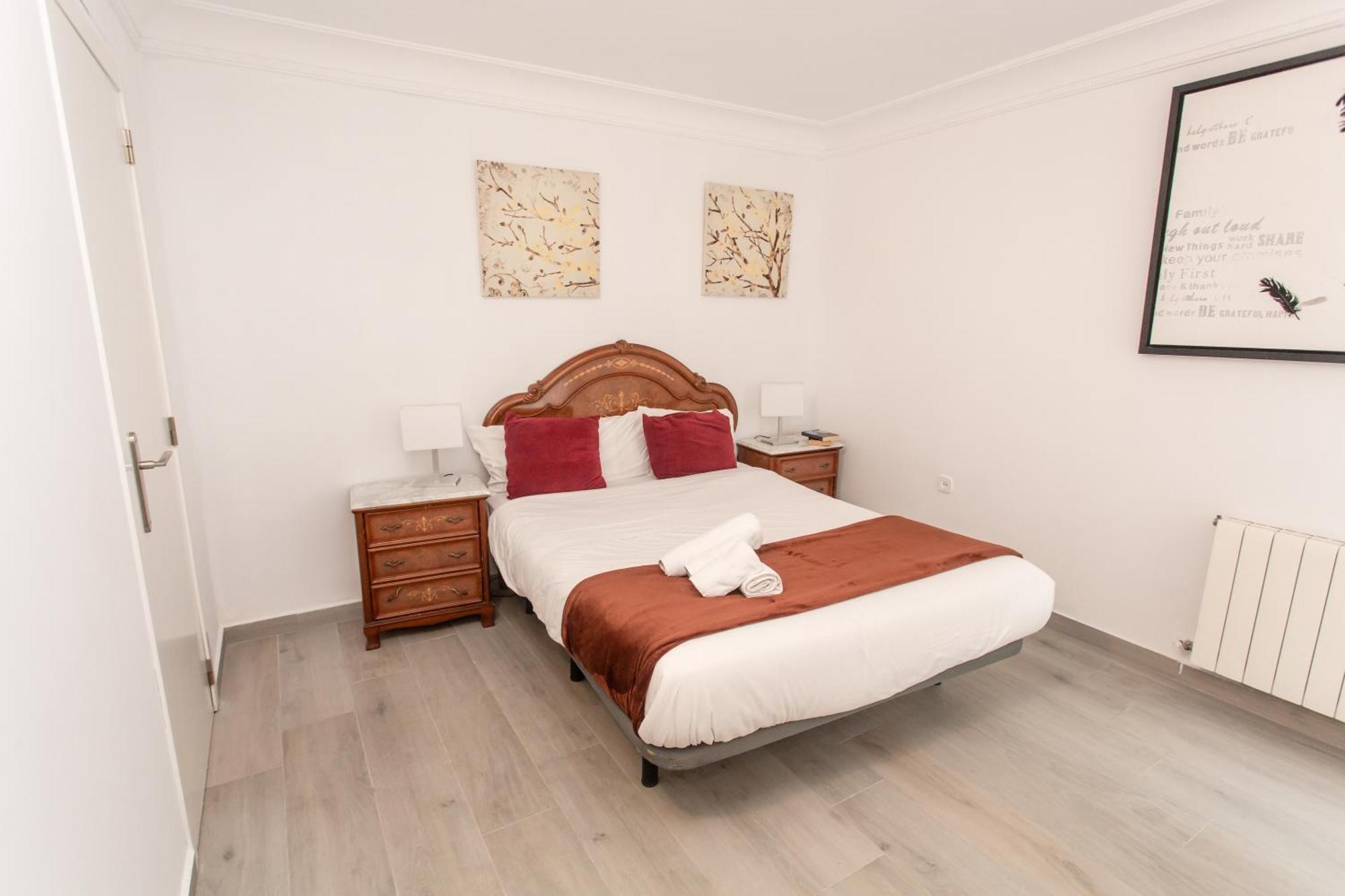 Vlc - Tranquilo Apartamento En Plaza Cisneros Valencia Eksteriør billede