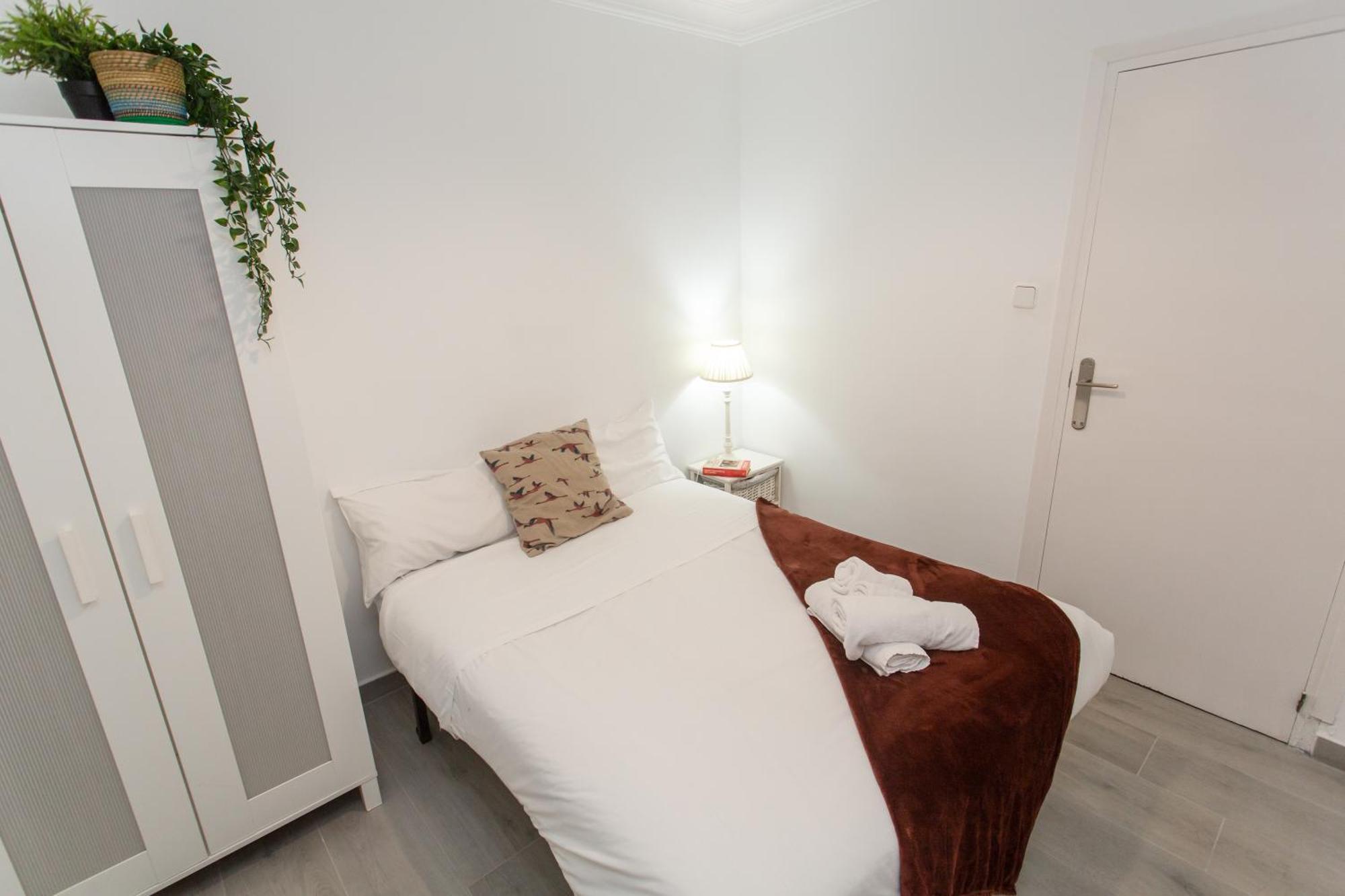 Vlc - Tranquilo Apartamento En Plaza Cisneros Valencia Eksteriør billede